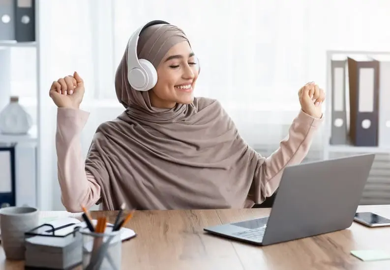 Woman dancing after eating Reishi mushrooms